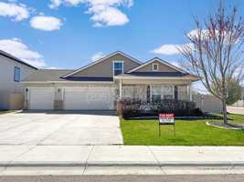 featured image of 3791 E Hags Head St