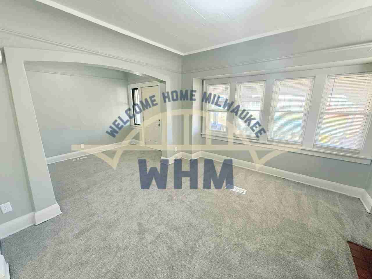 2409 N 49th St - Photo 5 of 12