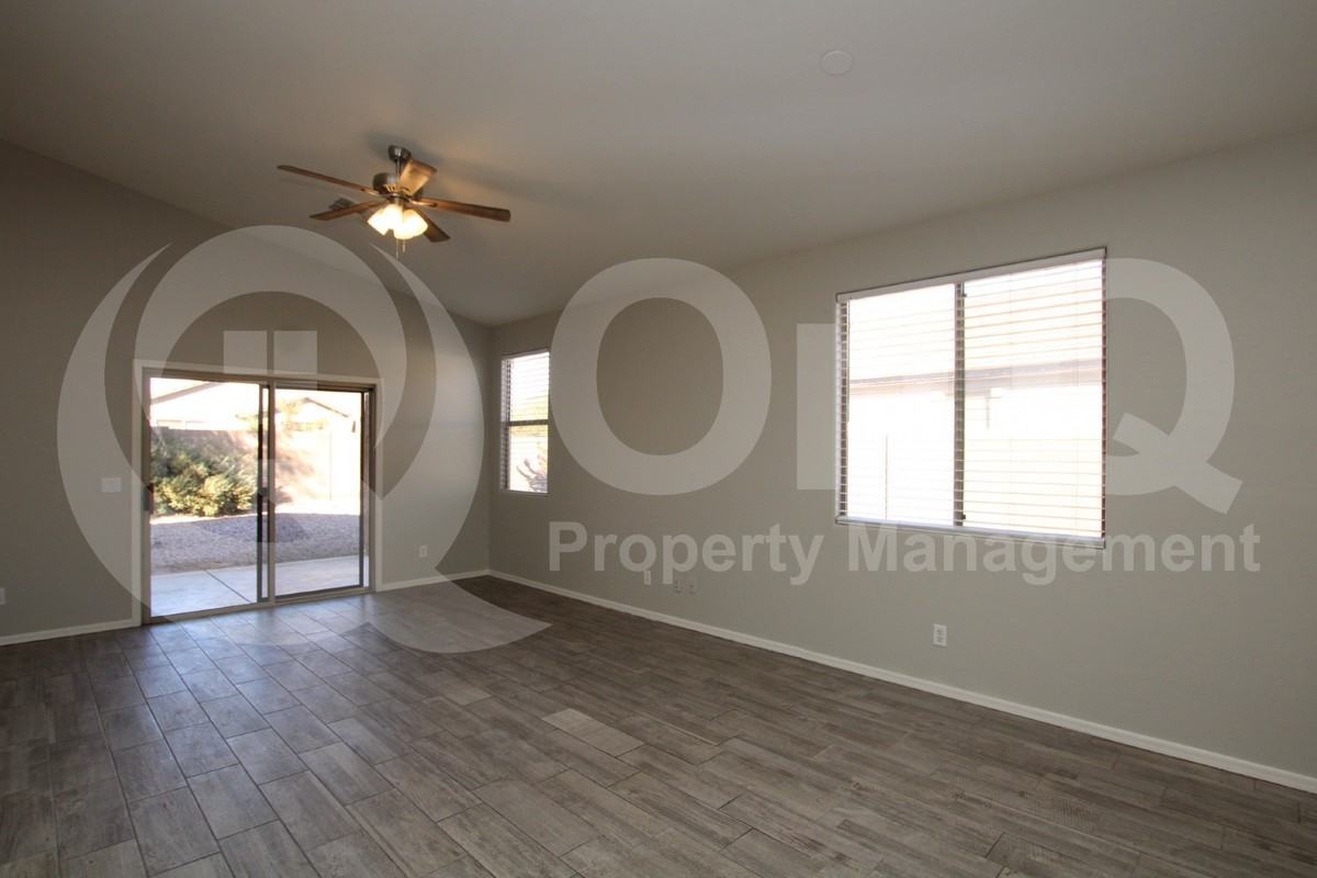 4836 E Thunderbird Dr - Photo 4 of 20