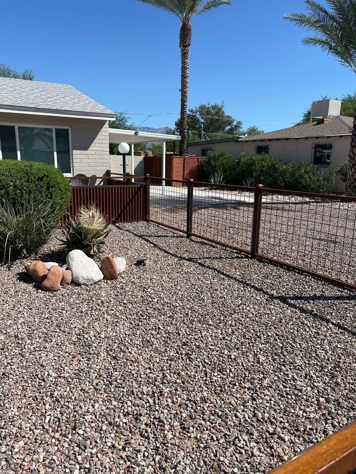 4831 E Hampton St - Photo 5 of 32