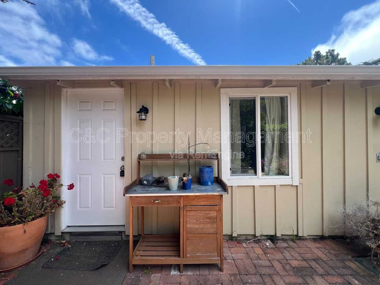 26208 Atherton Dr #2 - Photo 6 of 11