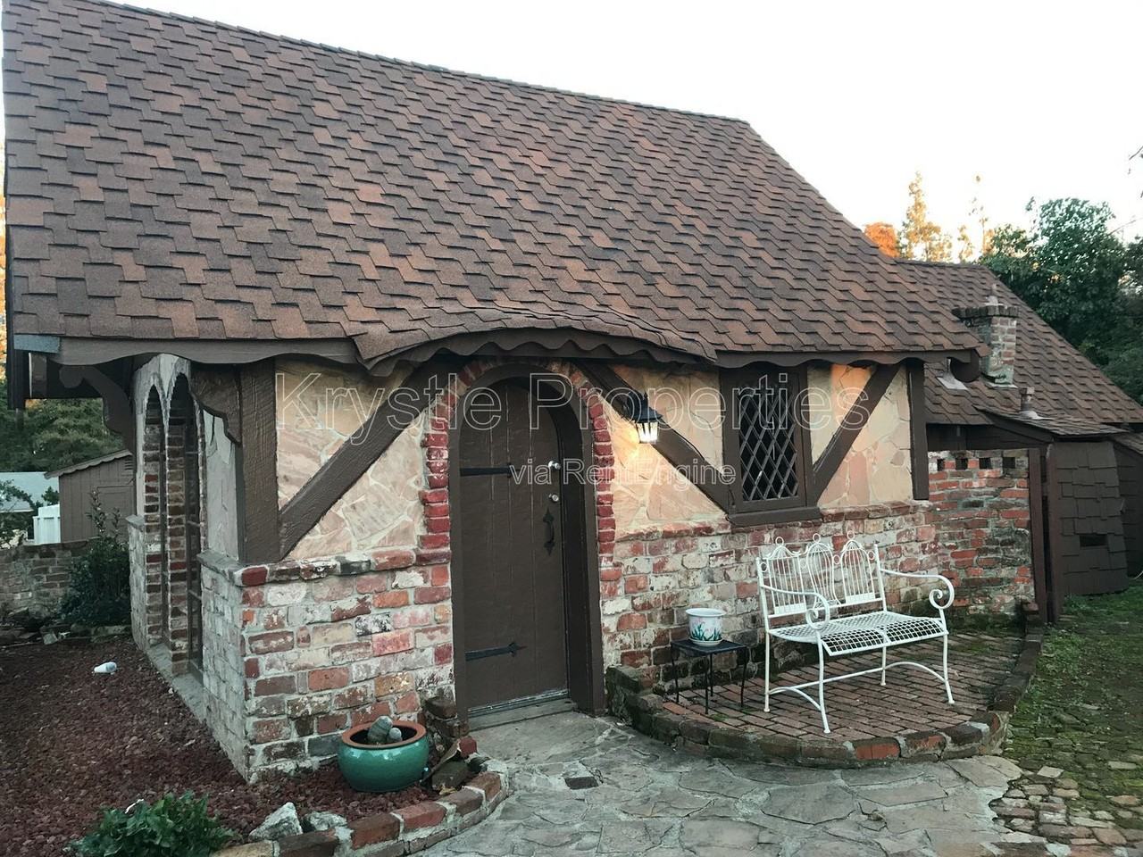 50 Winslow Ave #B - Photo 2 of 12