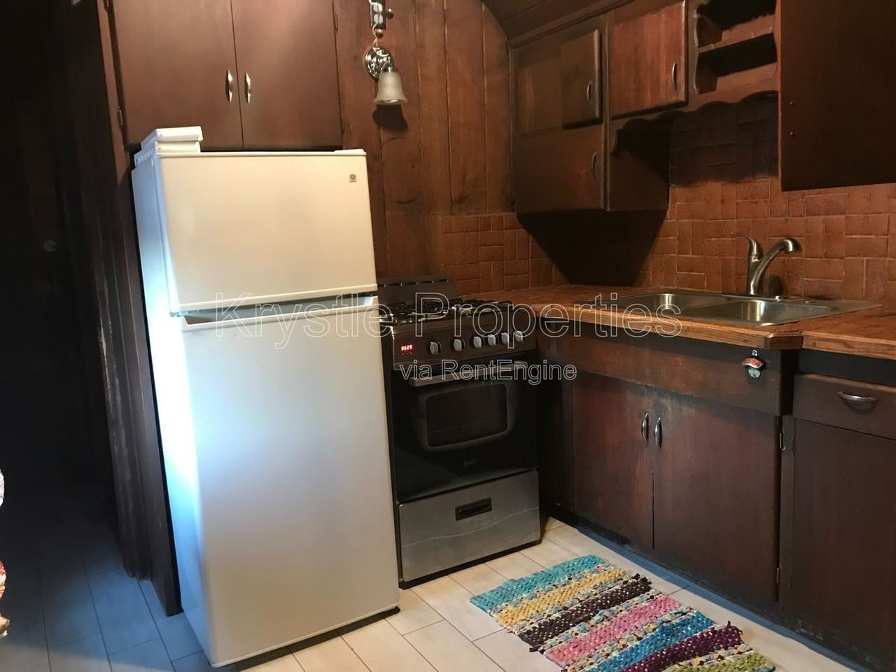 50 Winslow Ave #B - Photo 7 of 12