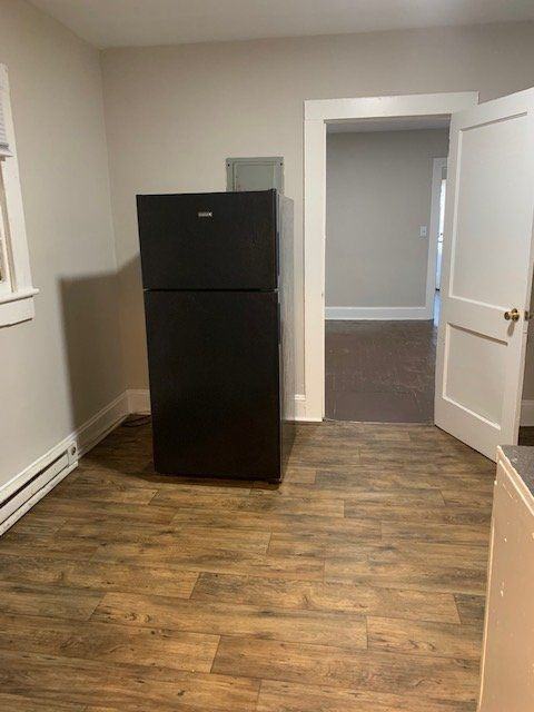 209 Nash St - Photo 5 of 13