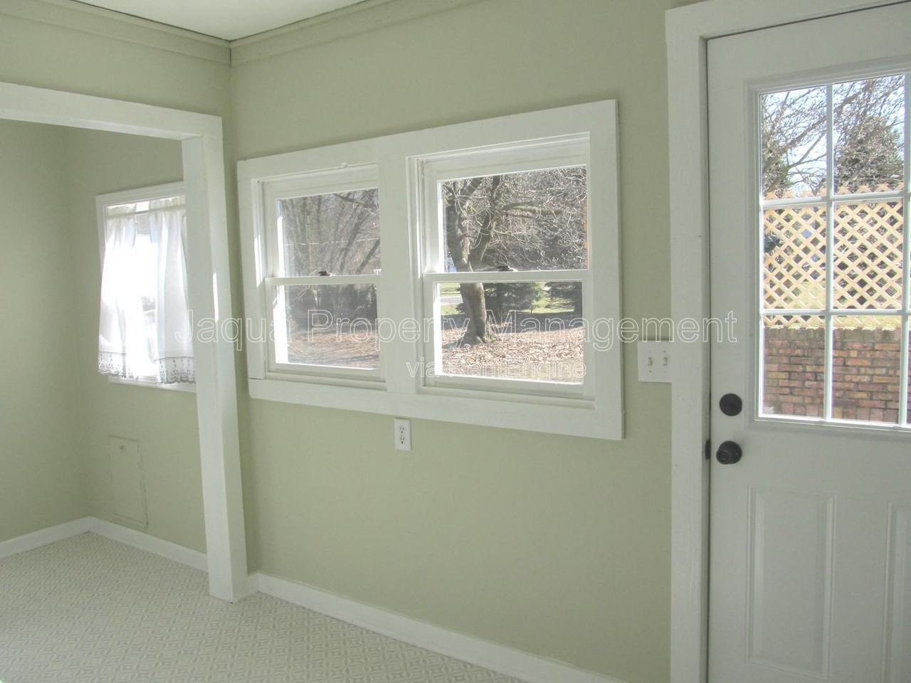 6234 E V Ave - Photo 2 of 28