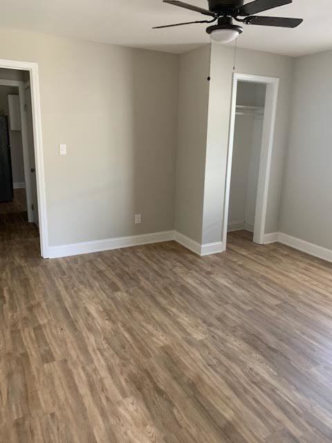 405 Deck St #B - Photo 4 of 15