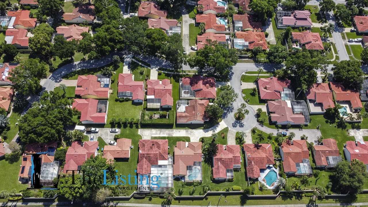 8183 Terraza Ct - Photo 7 of 32