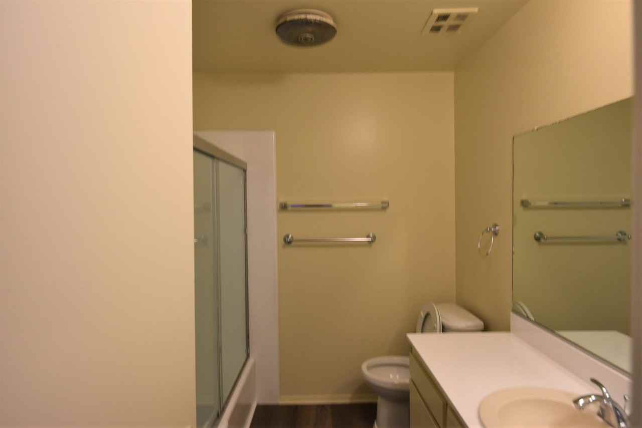 518 E. CYPRESS - Photo 5 of 13