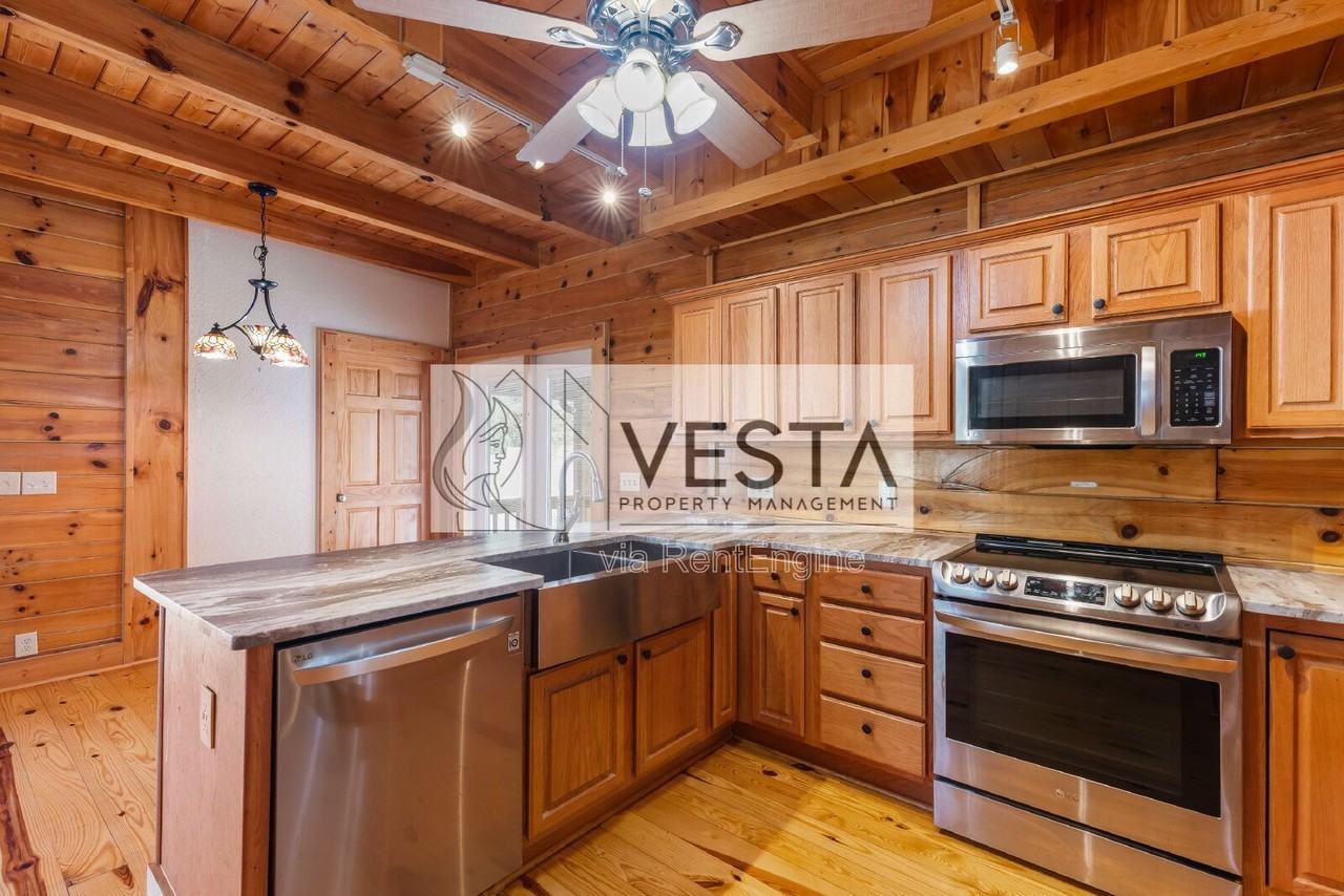 131 Tanner Trl - Photo 6 of 50