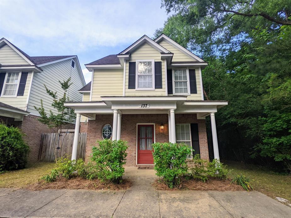 137 Greystone Blvd - Photo 4 of 22