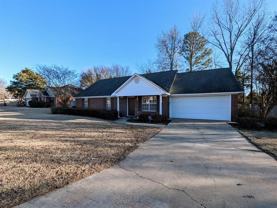 501 Bowie Dr - Photo 1 of 1