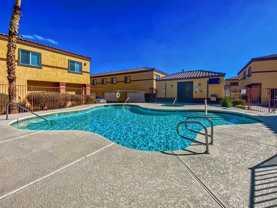 4915 E Russell Rd - Photo 1 of 1