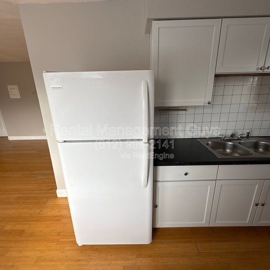 3545 12th Ave S #3 - Photo 5 of 40