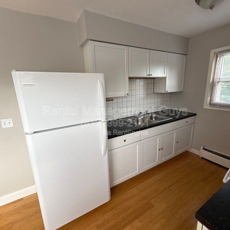 3545 12th Ave S #3 - Photo 6 of 40