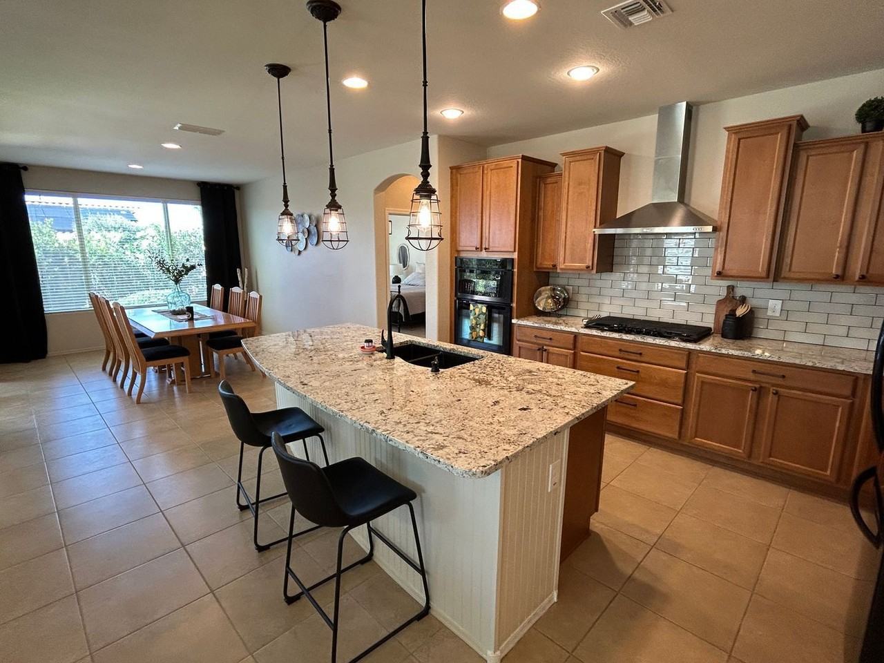 26864 W Piute Ave - Photo 3 of 30