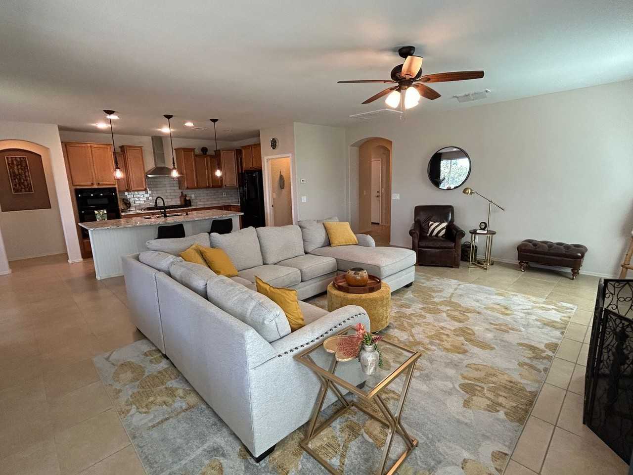 26864 W Piute Ave - Photo 7 of 30