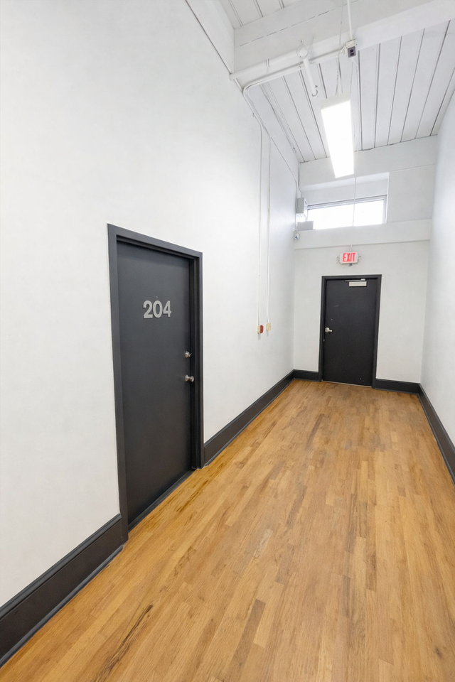 161 Mangum St Sw #204 - Photo 2 of 26