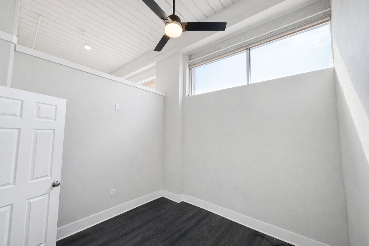 161 Mangum St Sw #204 - Photo 5 of 26