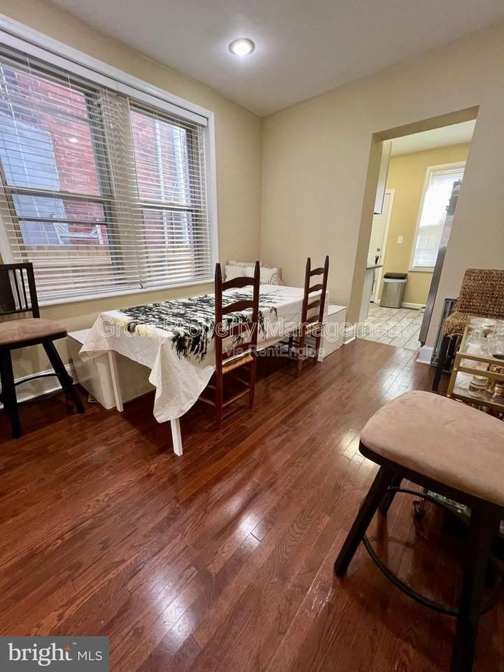 2441 S Philip St - Photo 6 of 22