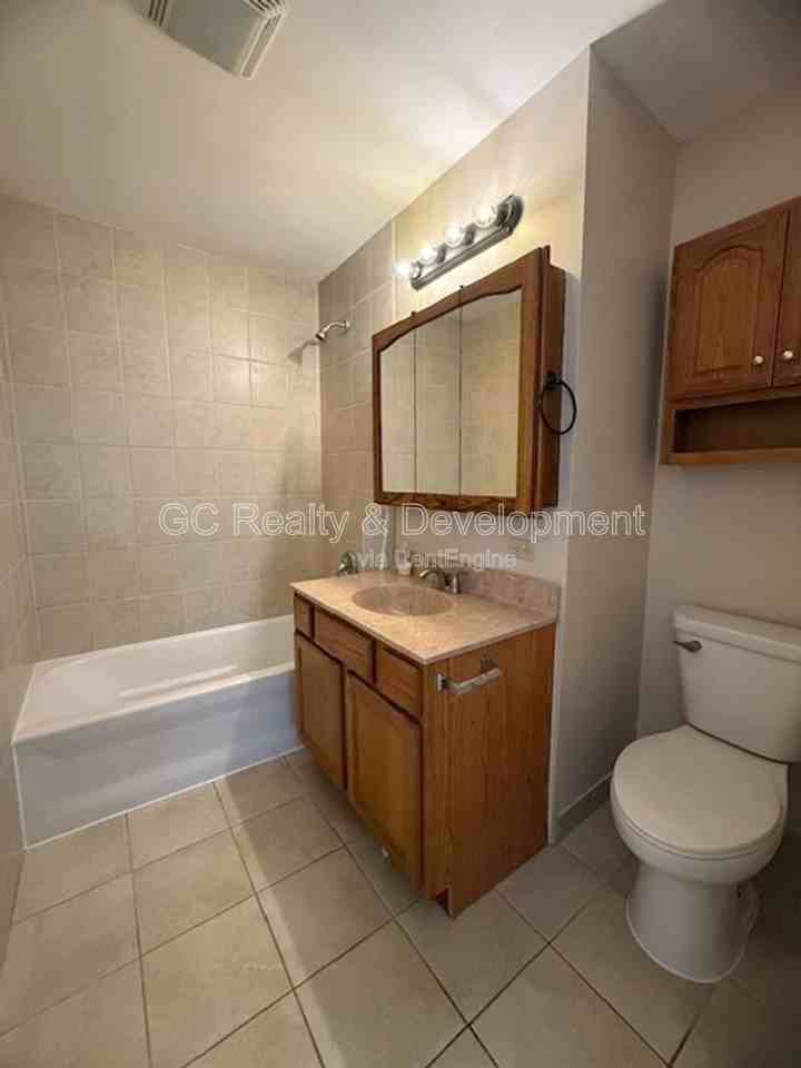 1202 Cleveland St - Photo 7 of 20