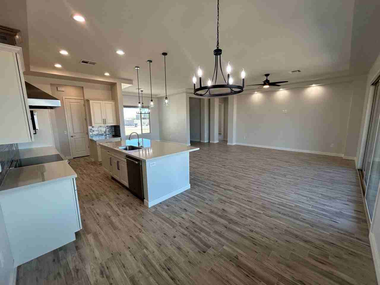 23175 W Skinner Rd - Photo 6 of 24