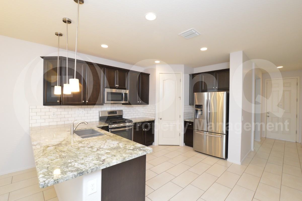 26313 N 131st Dr - Photo 4 of 23