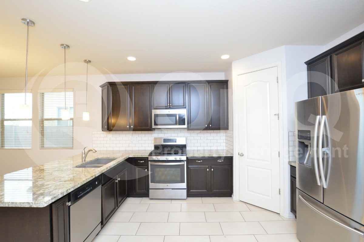 26313 N 131st Dr - Photo 5 of 23