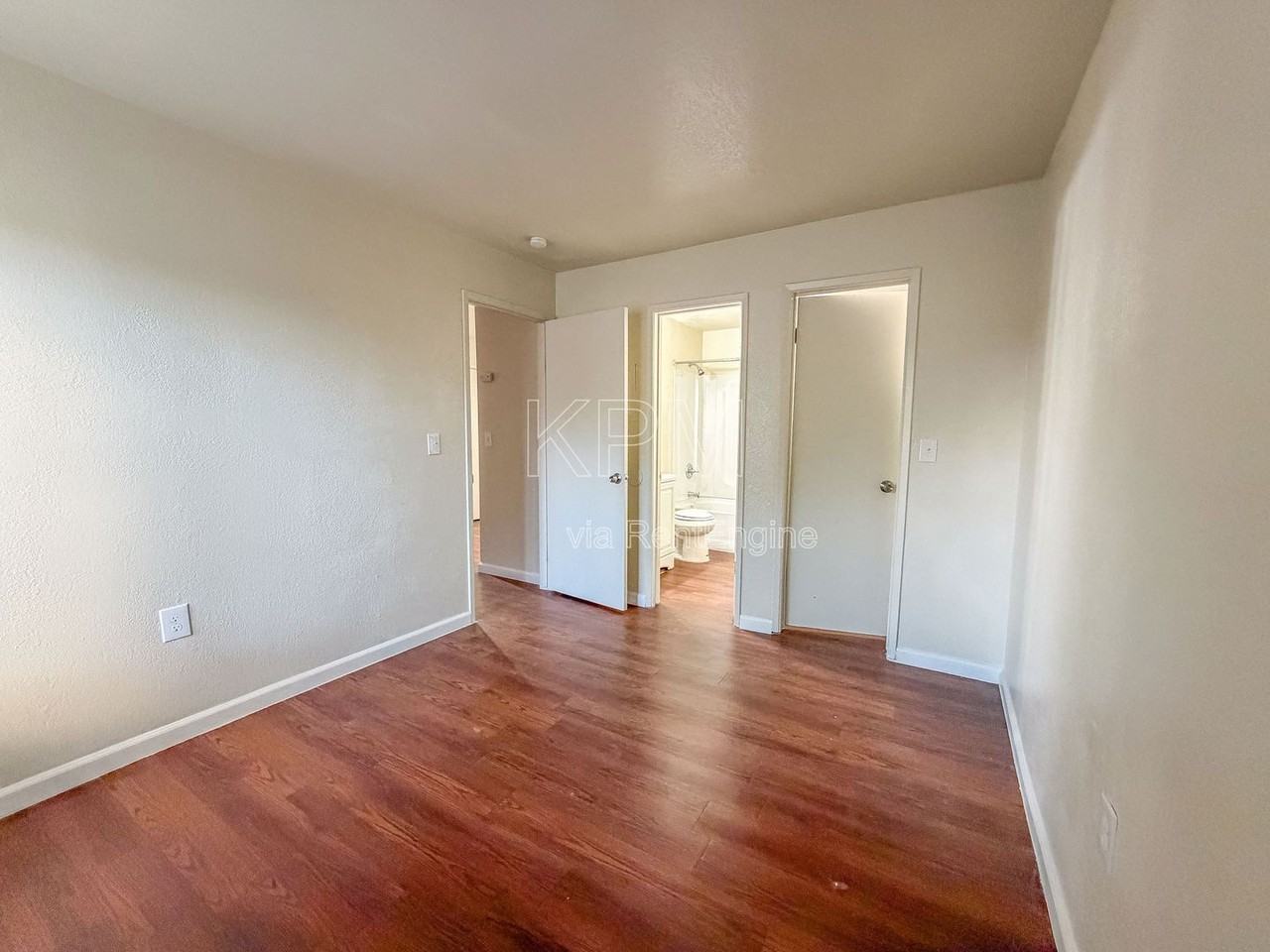 3939 N Pershing Ave #026 - Photo 6 of 12