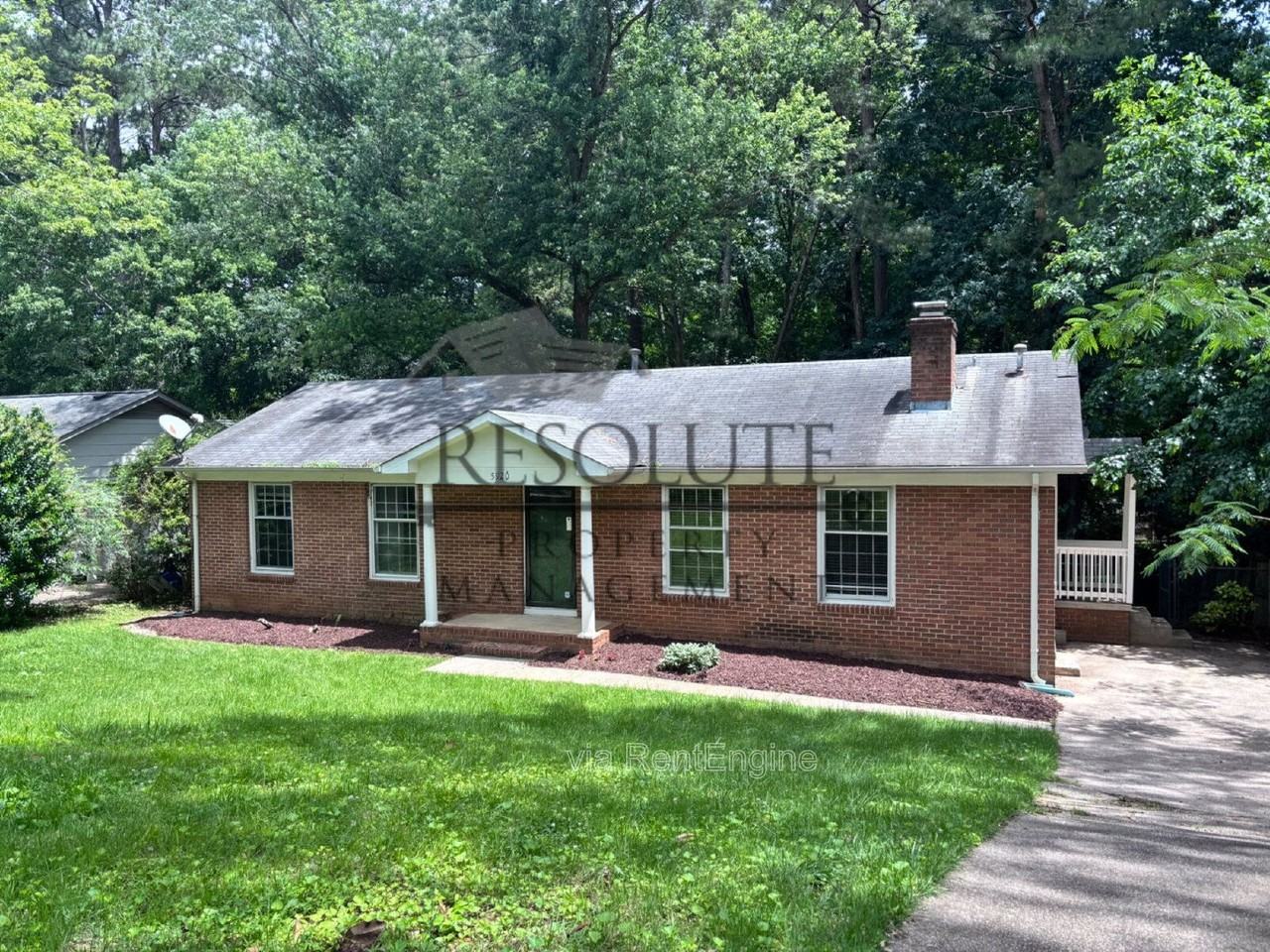 5920 Crepe Myrtle Ct - Photo 2 of 12