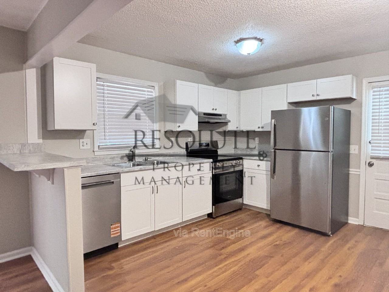 5920 Crepe Myrtle Ct - Photo 4 of 12