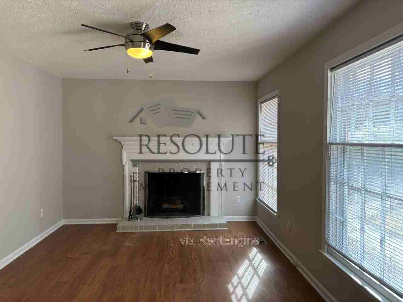 5920 Crepe Myrtle Ct - Photo 7 of 12