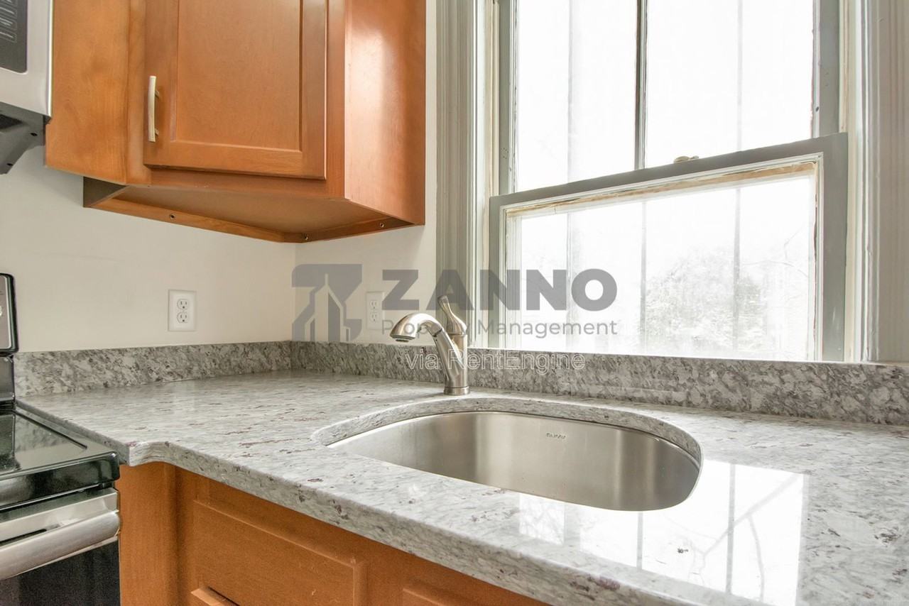 19 Arnold St #1 - Photo 2 of 23