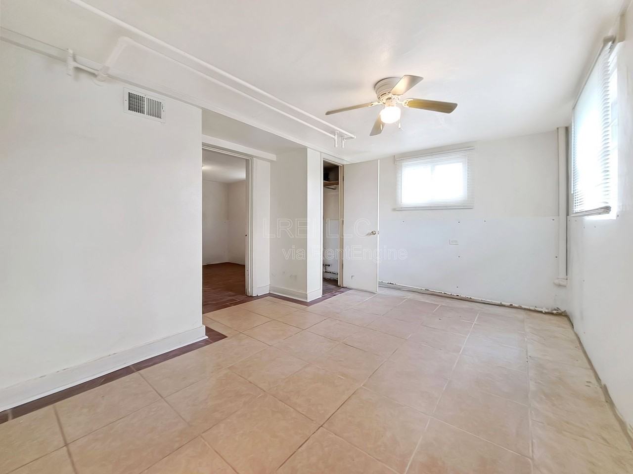 810 W Vine St #1 - Photo 5 of 13