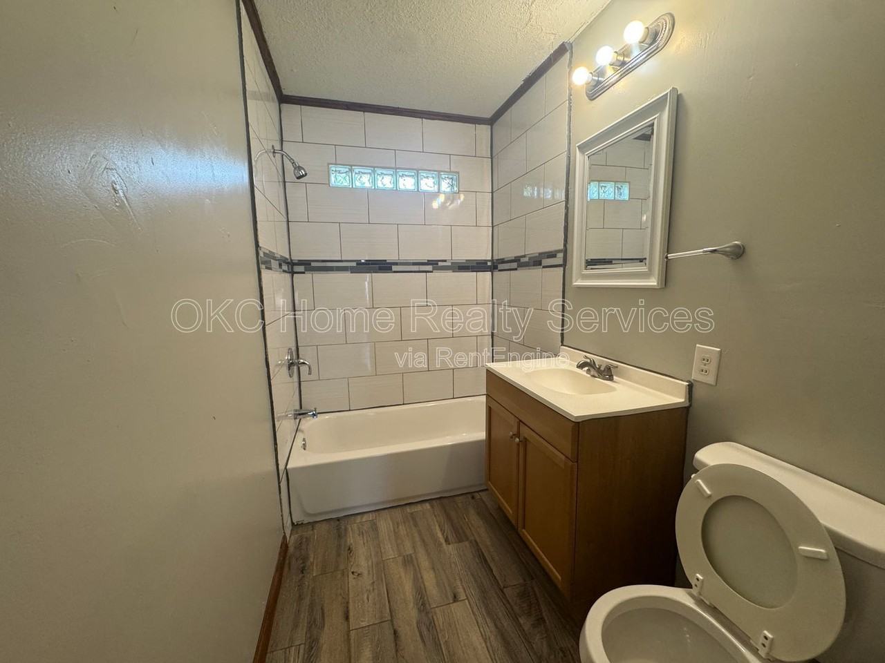 630 Se 21st St - Photo 5 of 13