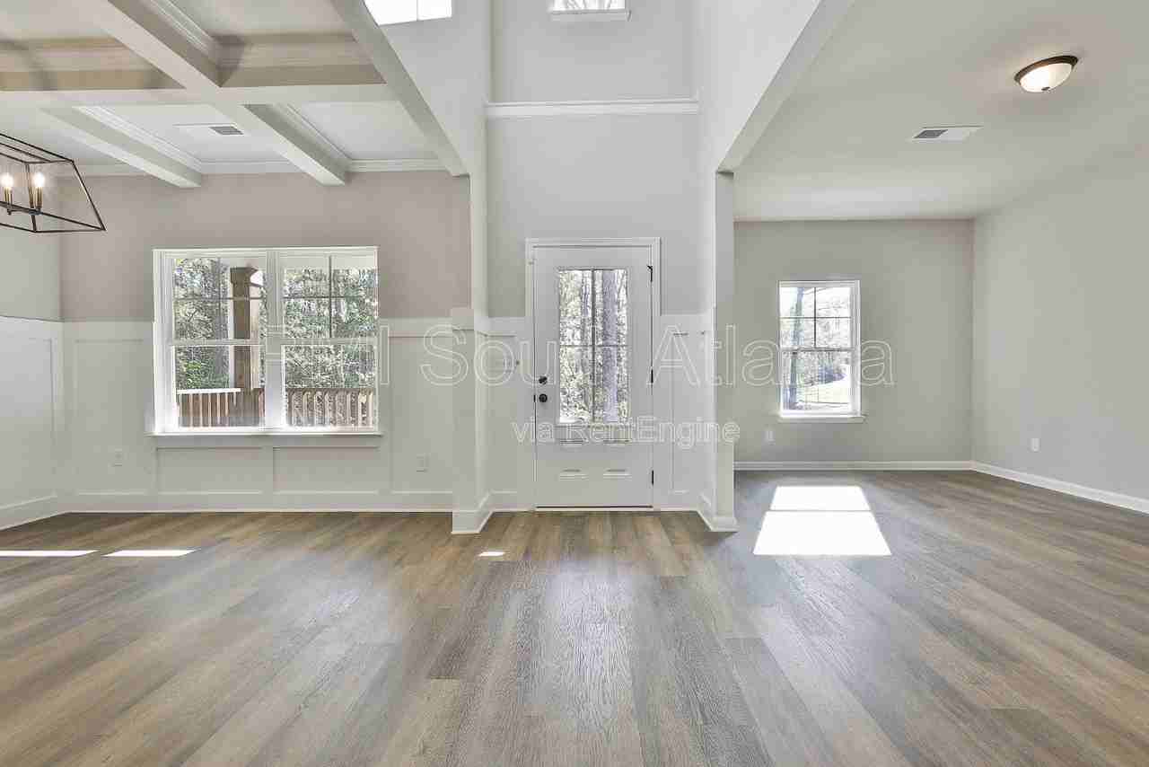 10 Singletree Ln - Photo 3 of 49