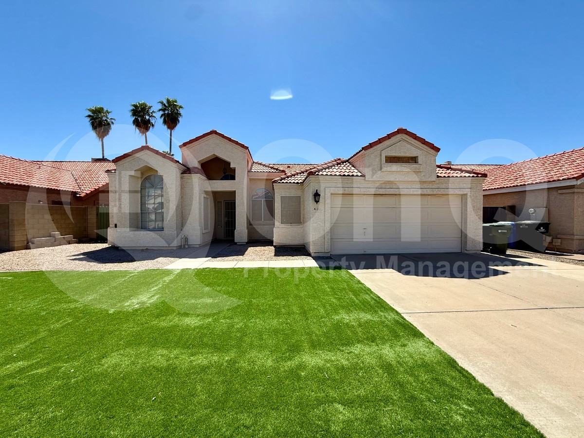 4121 E Nighthawk Way - Photo 3 of 47