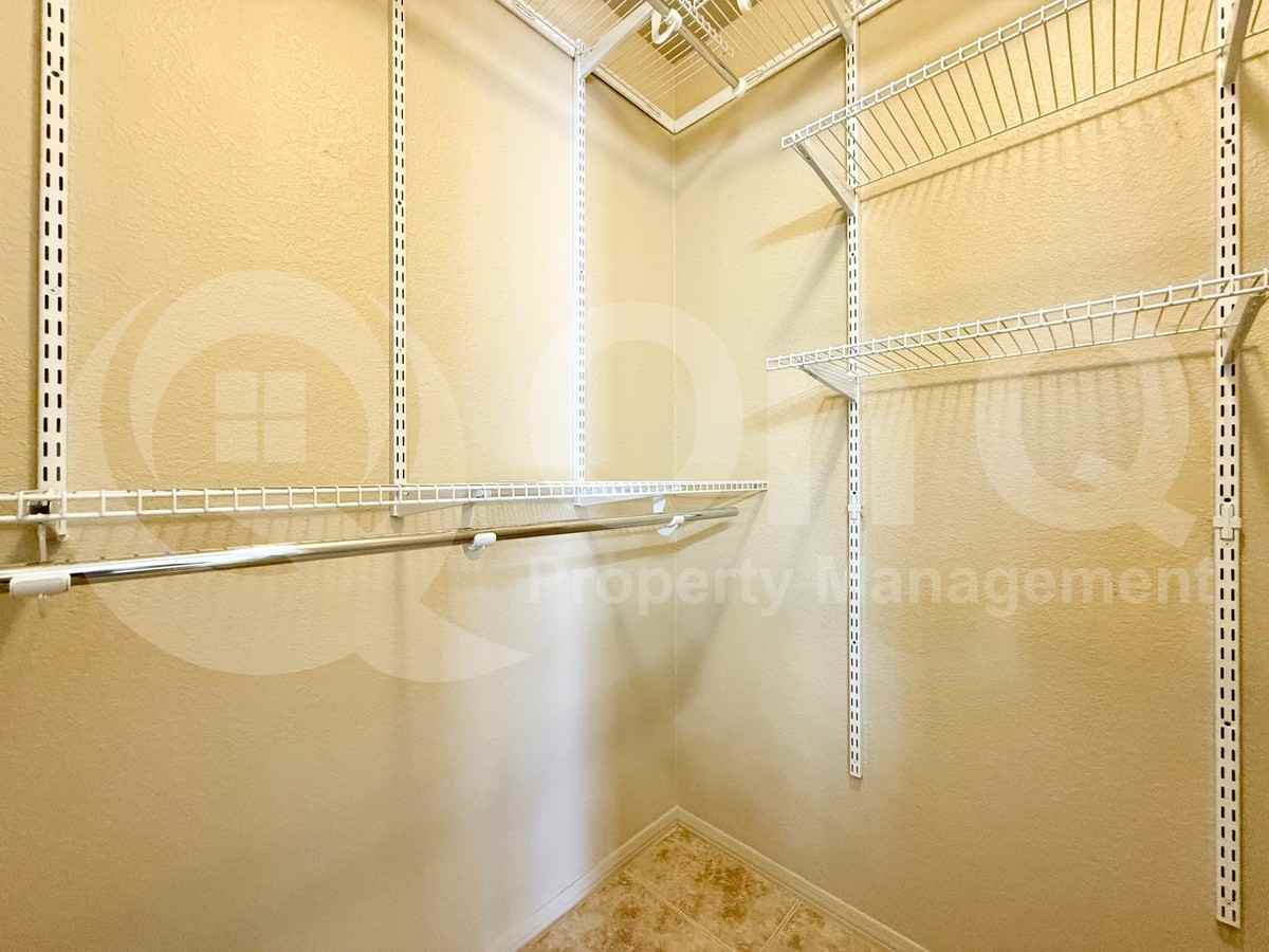 4121 E Nighthawk Way - Photo 6 of 47