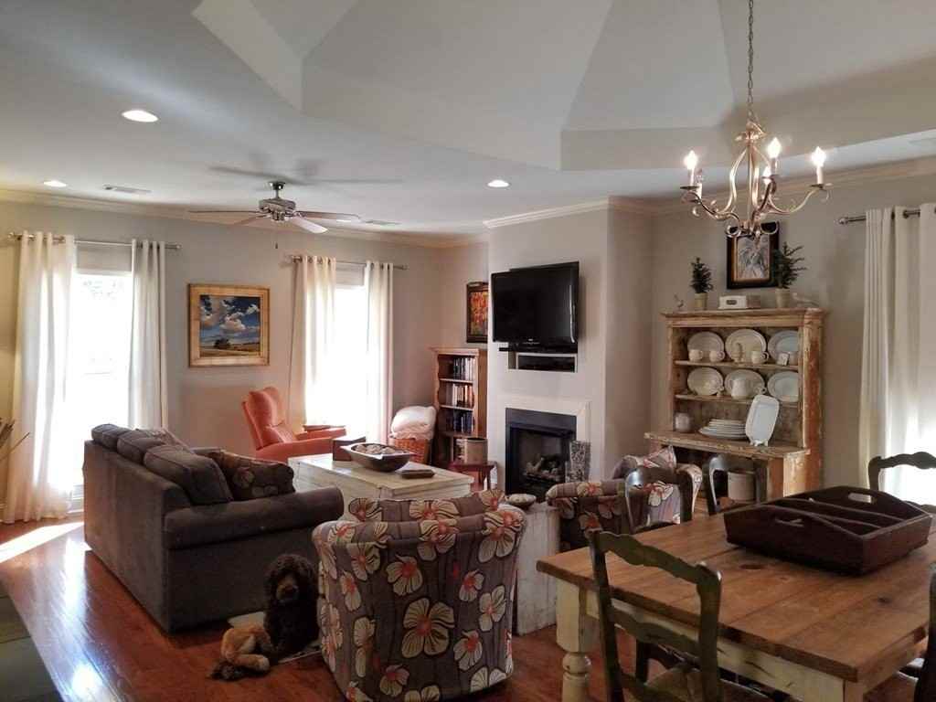 213 Cherrybark St - Photo 7 of 22