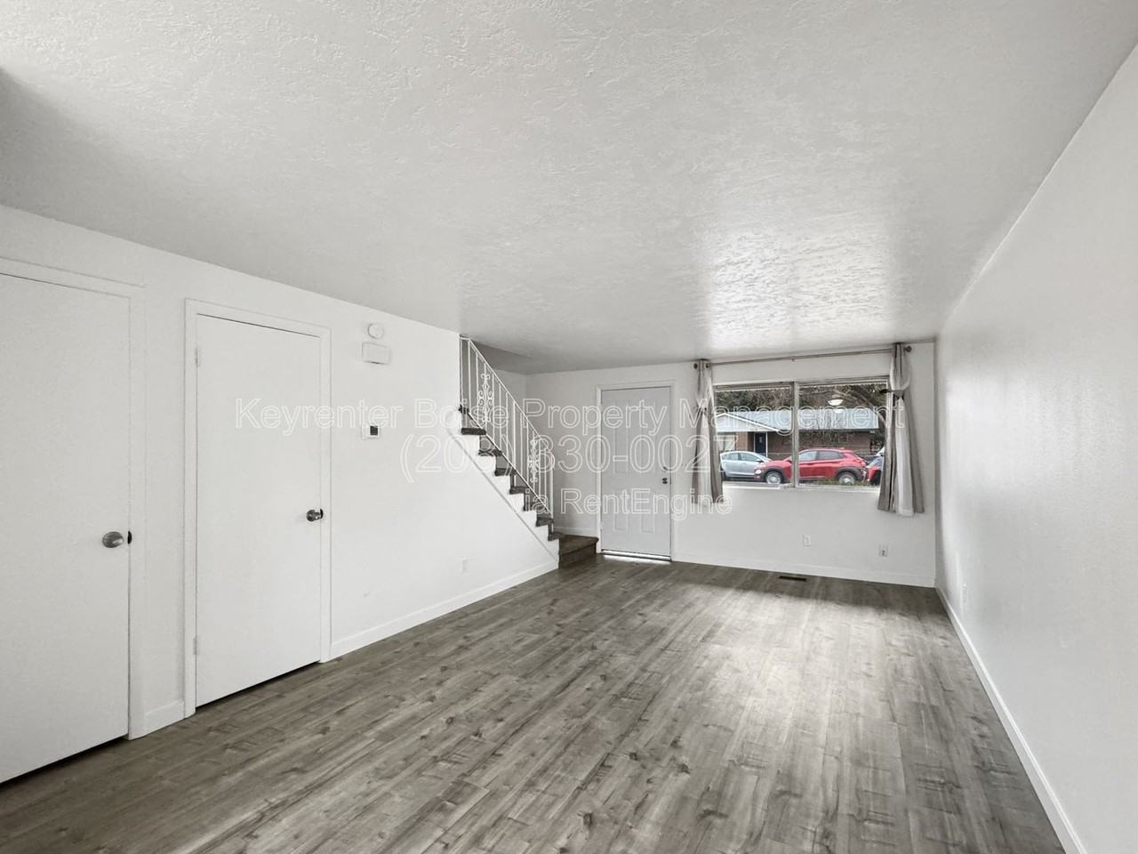 4813 W Targee St - Photo 4 of 15