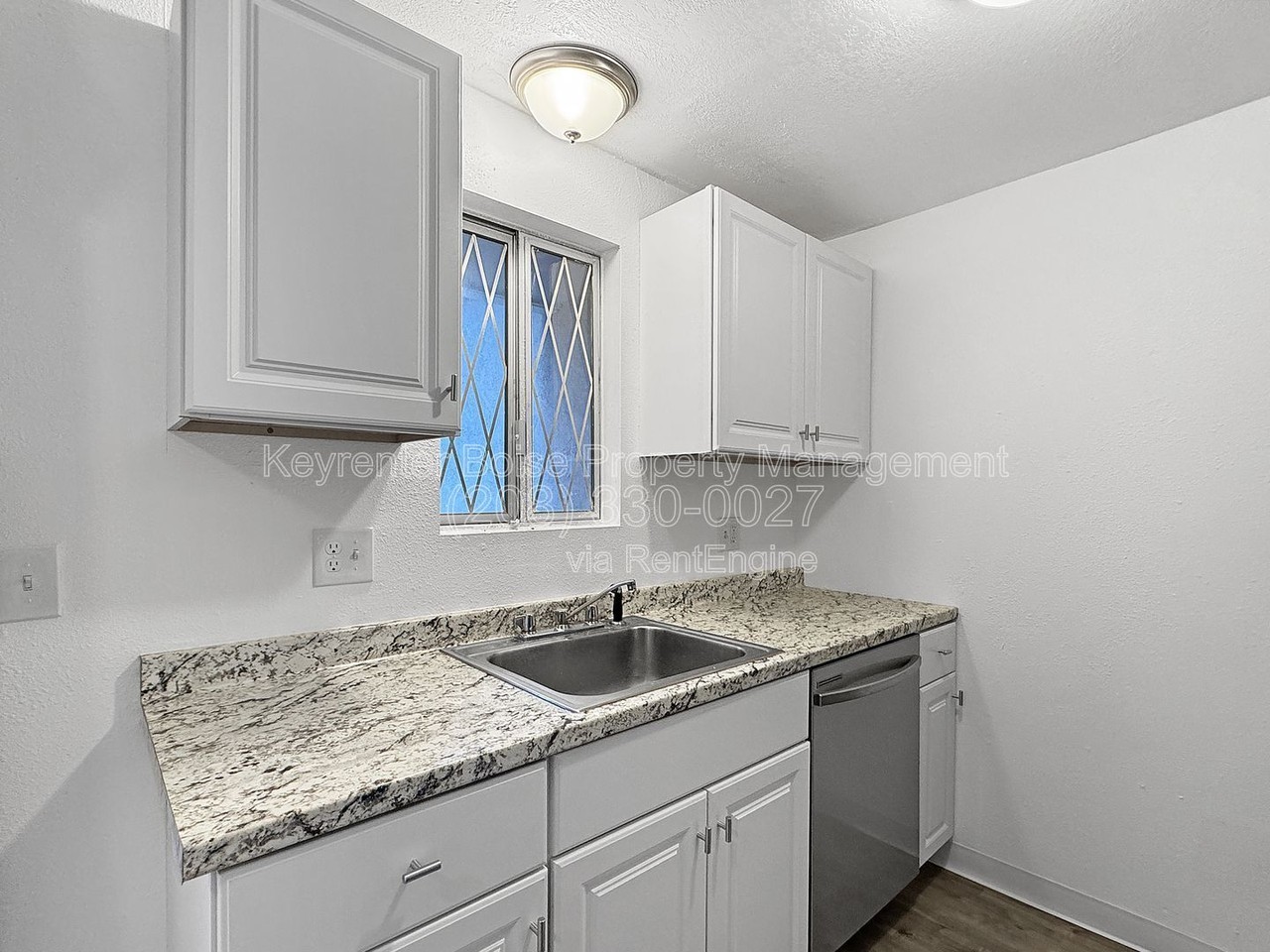 4813 W Targee St - Photo 7 of 15