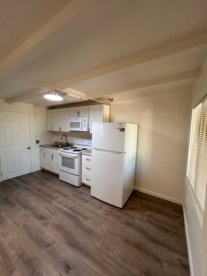 5128 E Pima St - Photo 5 of 20