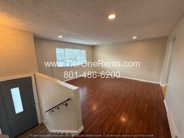 5971 S 610 W - Photo 2 of 25