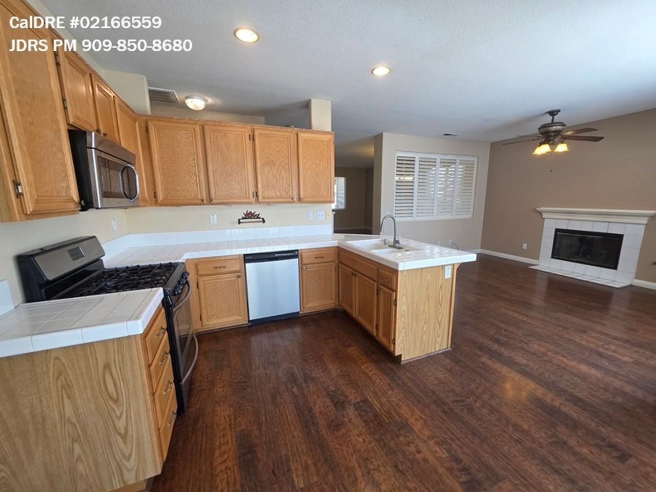 11879 Bunker Dr - Photo 3 of 20