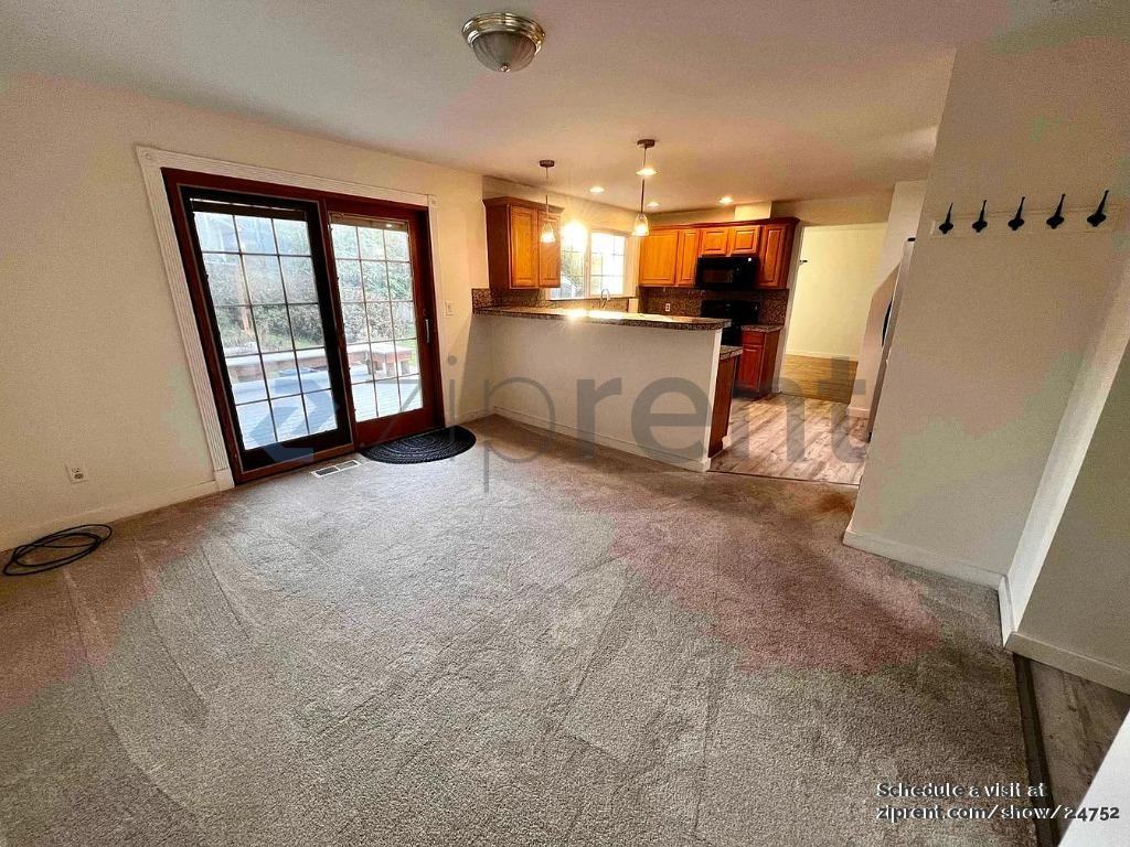 16719 Ne 20th St - Photo 5 of 19