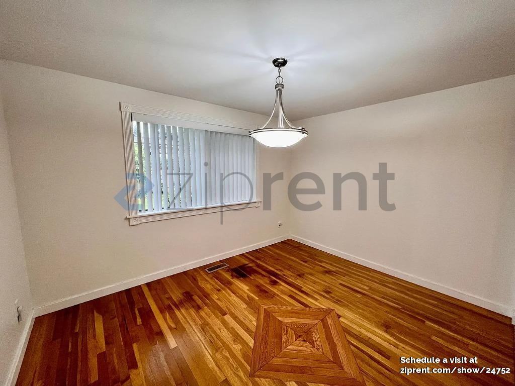 16719 Ne 20th St - Photo 6 of 19