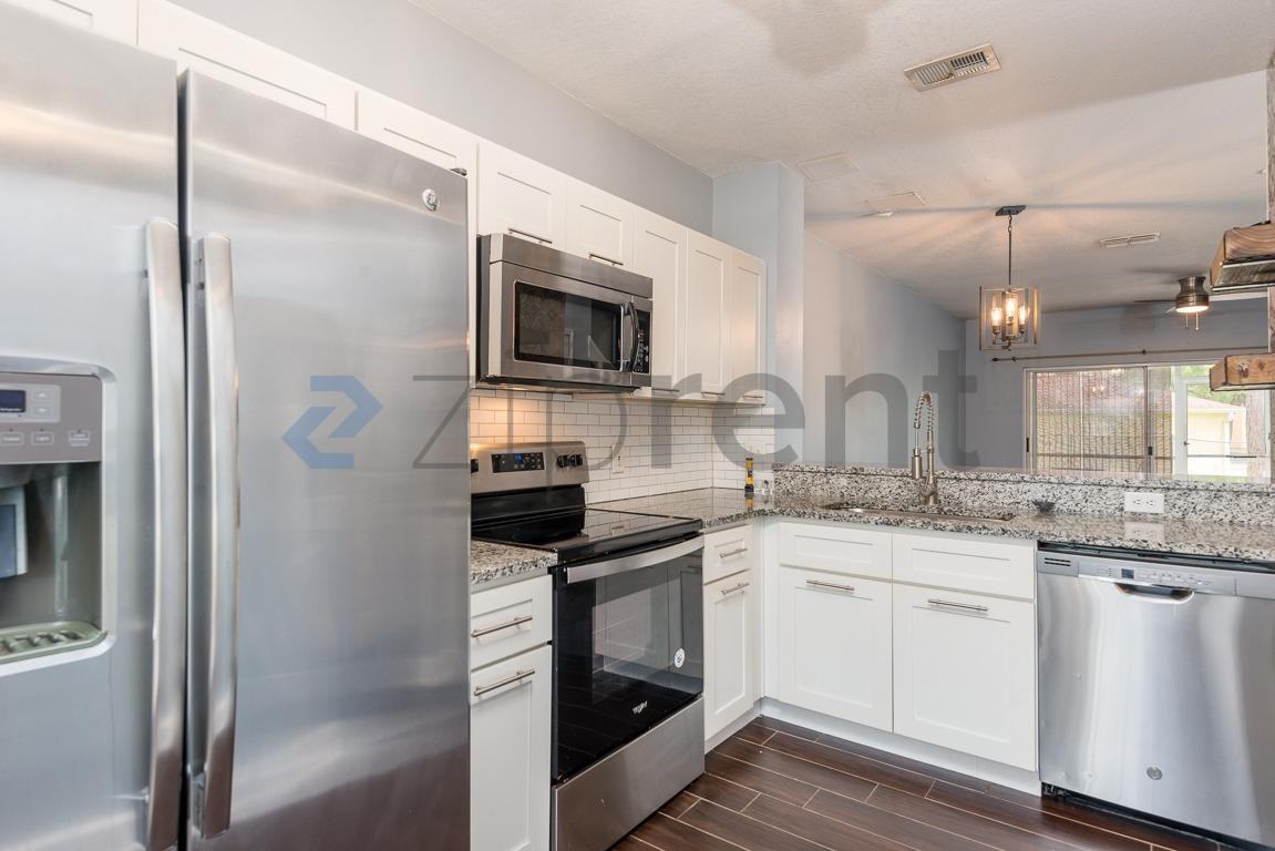 211 Countryside Key Blvd - Photo 7 of 27