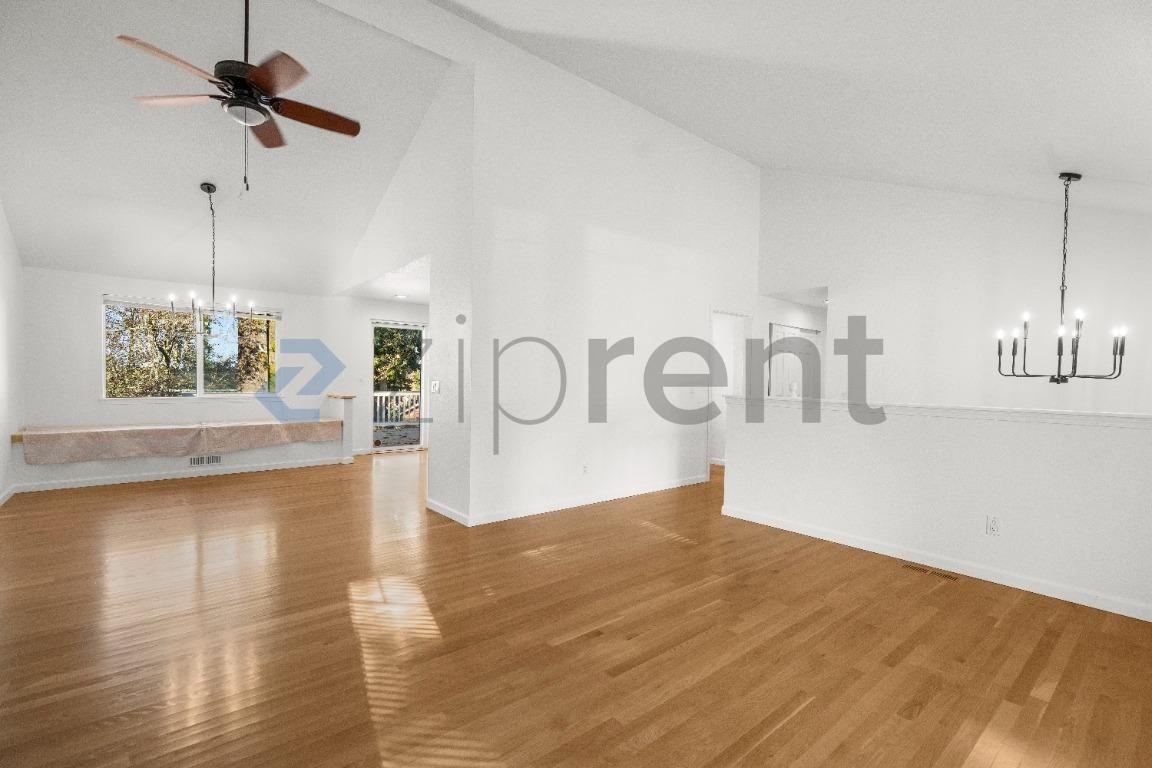 10733 126th Pl Ne - Photo 5 of 23