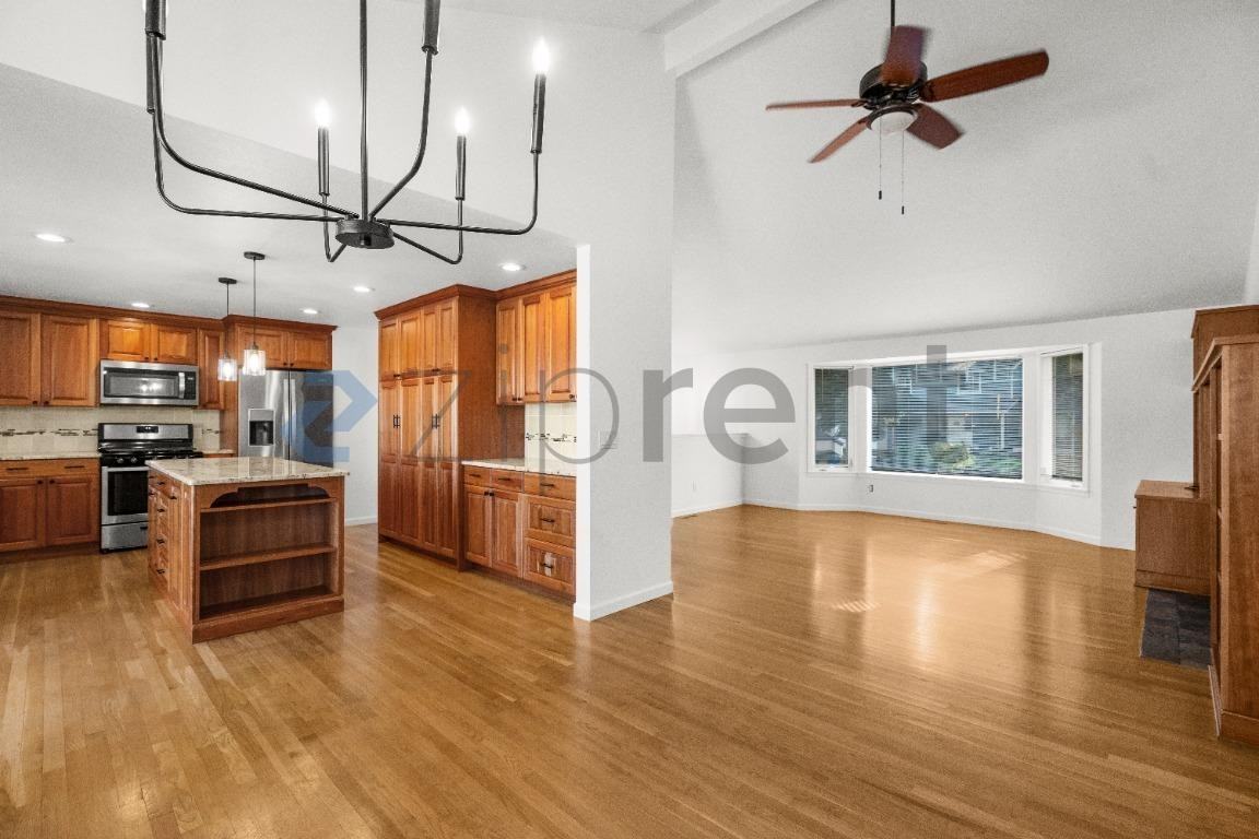 10733 126th Pl Ne - Photo 6 of 23