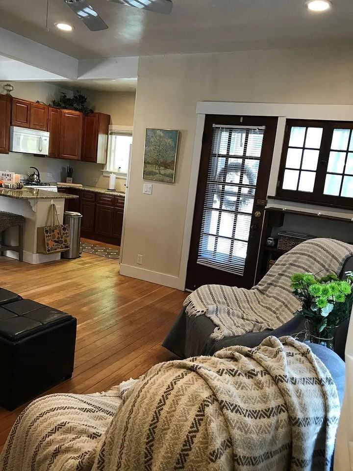 932 Grandview Ave - Photo 4 of 14