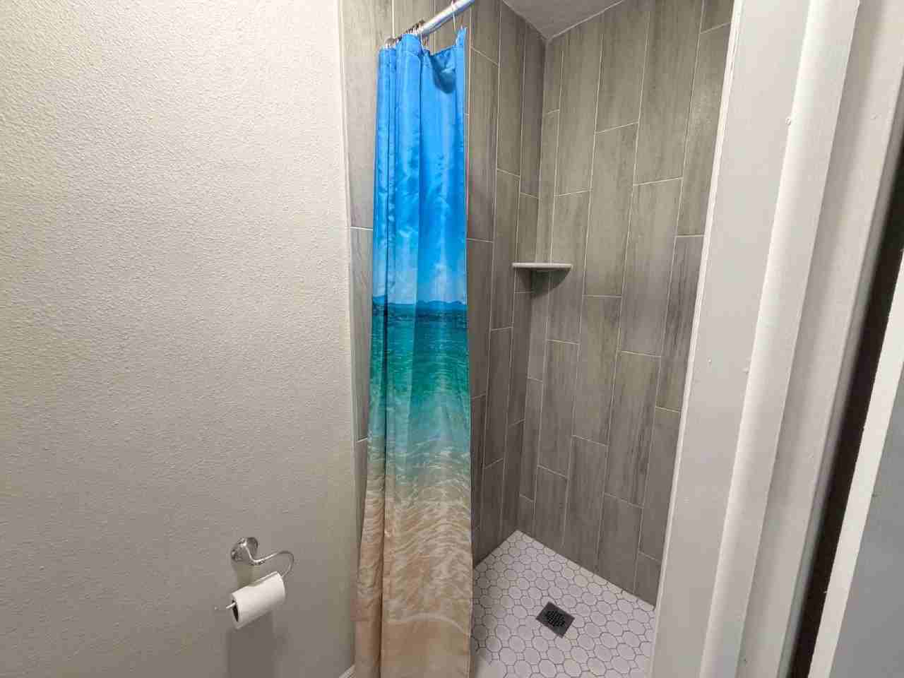 5706 Chipper Dr - Photo 7 of 18